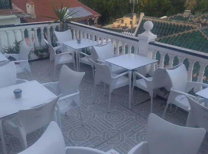 אכסניה Terraza Del Limonar מאלגה